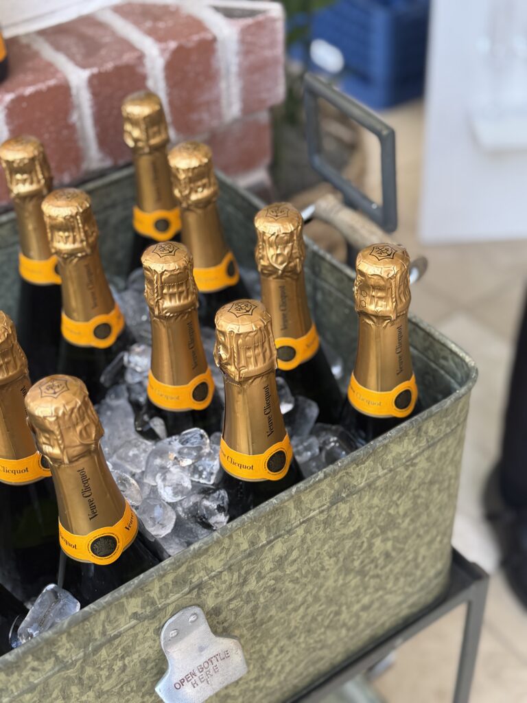 A bucket of wine on ice